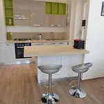 Apartament Azalea *
