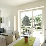 Apartament Azalea *