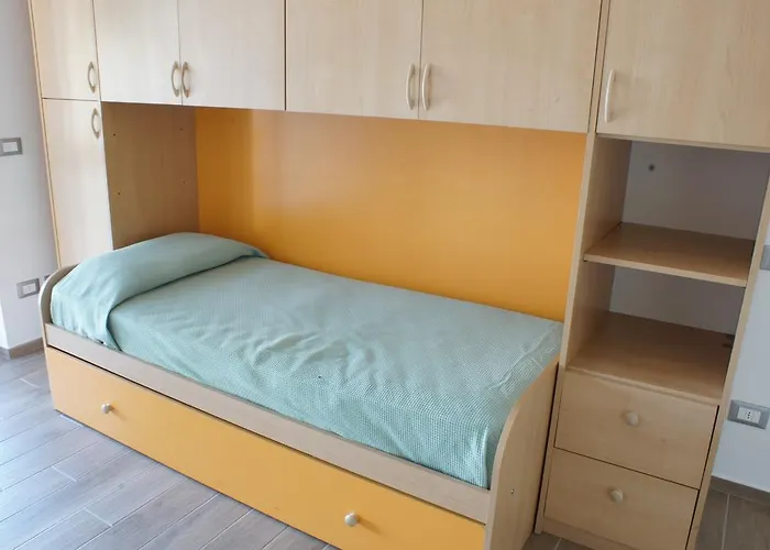 Lejlighed Azalea Stresa